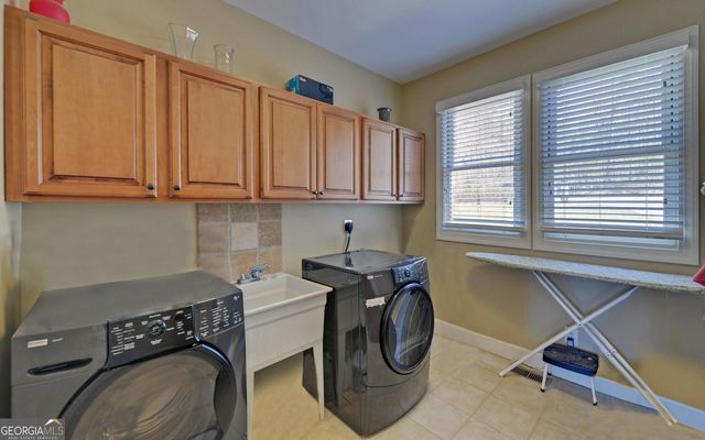 242 Reed Creek Heights Drive, Hartwell, GA 30643