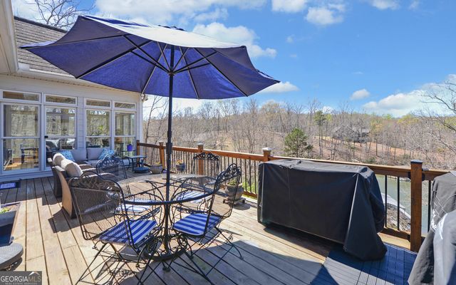 242 Reed Creek Heights Drive, Hartwell, GA 30643