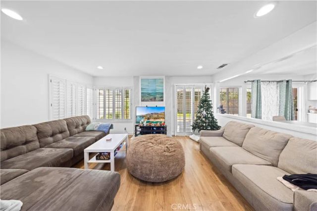 17612 Webster, Irvine, CA 92614