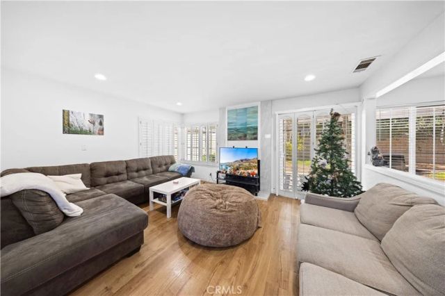 17612 Webster, Irvine, CA 92614