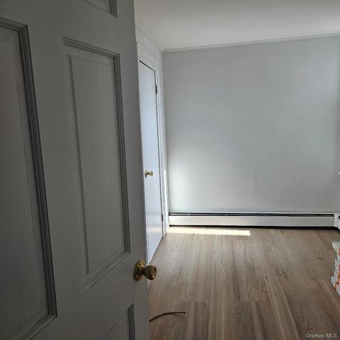 29 Delano Street, Poughkeepsie, NY 12601