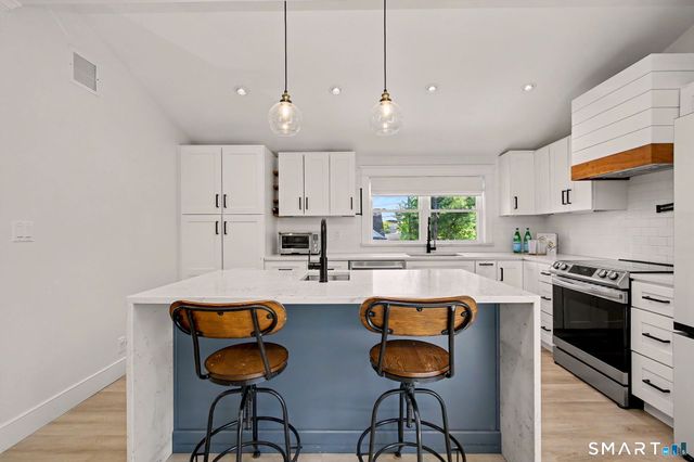 101 Hirsch Road, Stamford, CT 06905