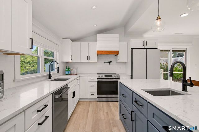 101 Hirsch Road, Stamford, CT 06905