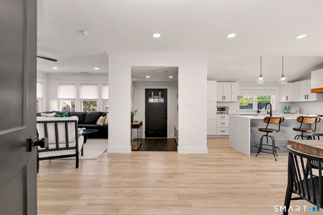 101 Hirsch Road, Stamford, CT 06905