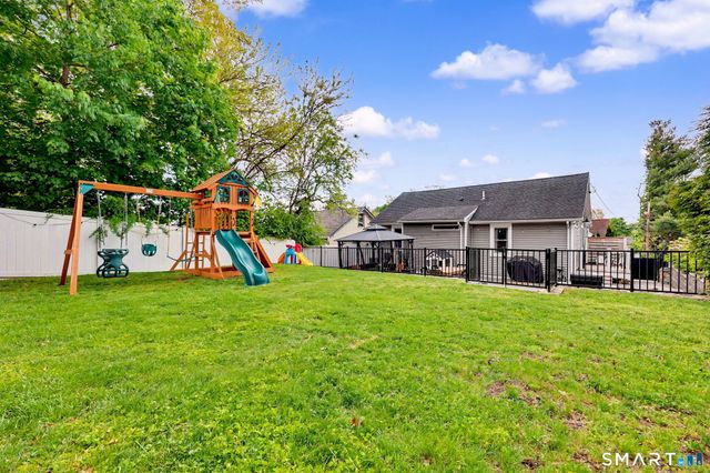 101 Hirsch Road, Stamford, CT 06905