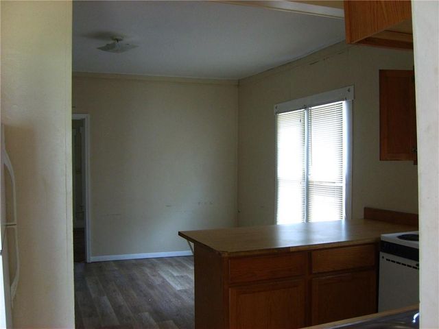 1418 S Joplin Street, Pittsburg, KS 66762