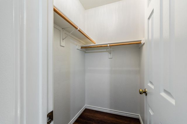 8708 Weiser DR B, Austin, TX 78729