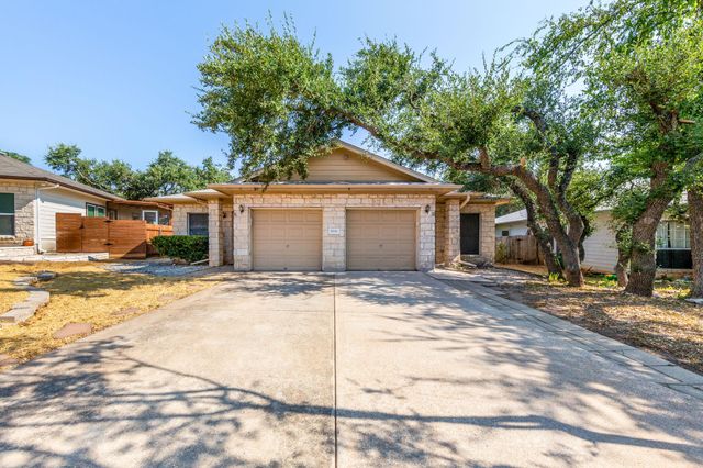 8708 Weiser DR B, Austin, TX 78729