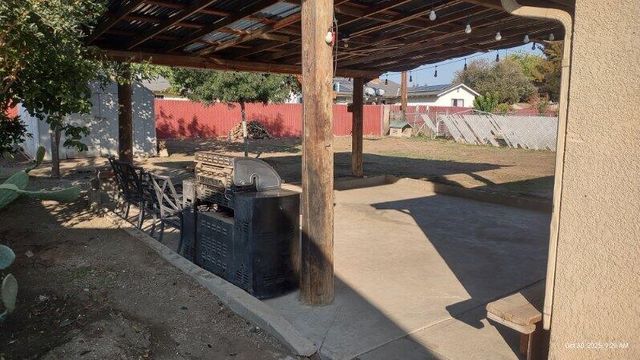 1363 S State Street, Porterville, CA 93257