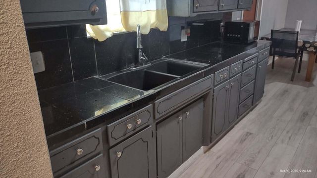 1363 S State Street, Porterville, CA 93257