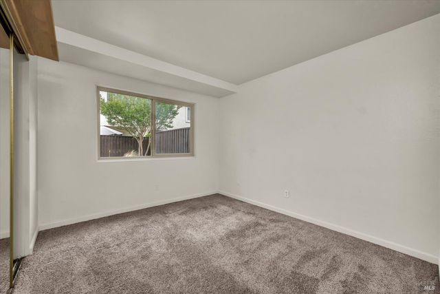 1717 Las Raposas Ct, Santa Rosa, CA 95409