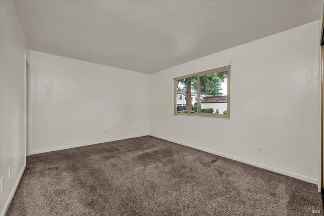1717 Las Raposas Ct, Santa Rosa, CA 95409