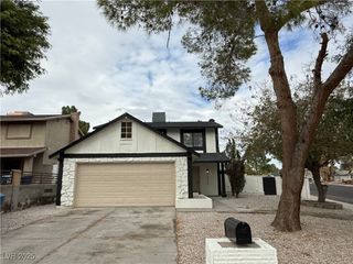 5444 Alpaca Circle, Las Vegas, NV 89142