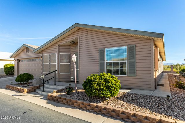 3301 S GOLDFIELD Road 4018, Apache Junction, AZ 85119