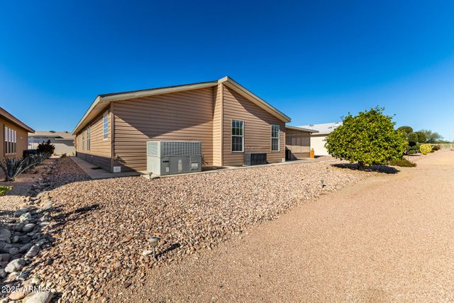 3301 S GOLDFIELD Road 4018, Apache Junction, AZ 85119