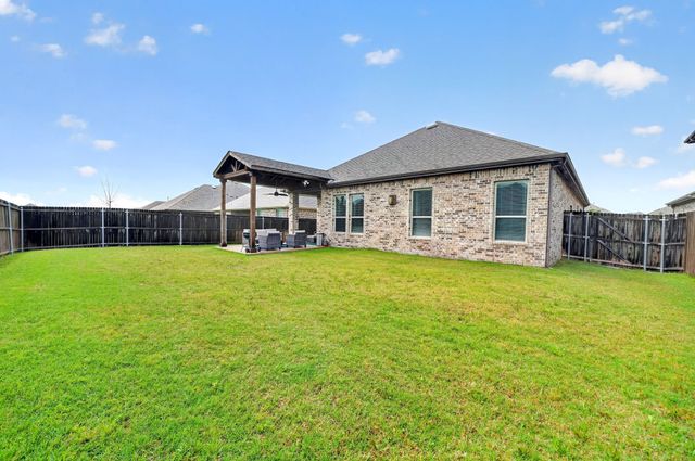 3051 Lily Lane, Heath, TX 75126
