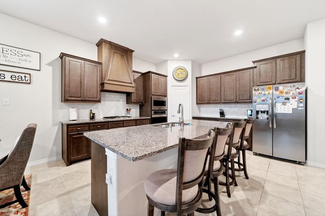 3051 Lily Lane, Heath, TX 75126