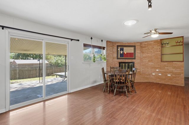 4105 Springbranch Drive, Benbrook, TX 76116