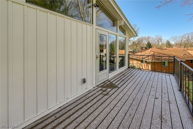 338 Asbury Road, Fairlawn, OH 44333