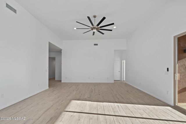 1132 N Range Rider Place, Vail, AZ 85641