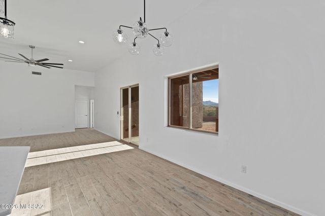 1132 N Range Rider Place, Vail, AZ 85641