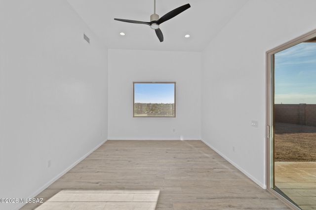 1132 N Range Rider Place, Vail, AZ 85641