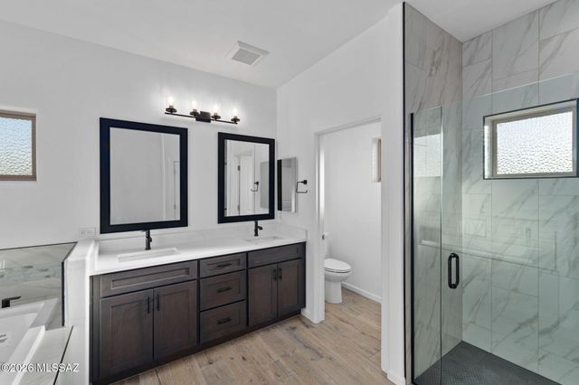 1132 N Range Rider Place, Vail, AZ 85641