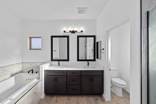 1132 N Range Rider Place, Vail, AZ 85641