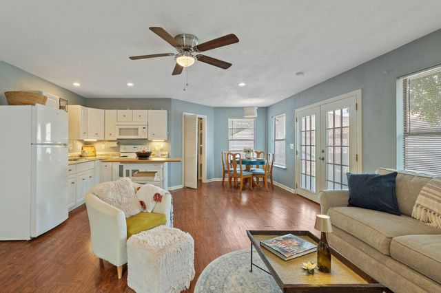 6318 Leaf Arbor Drive, Houston, TX 77092