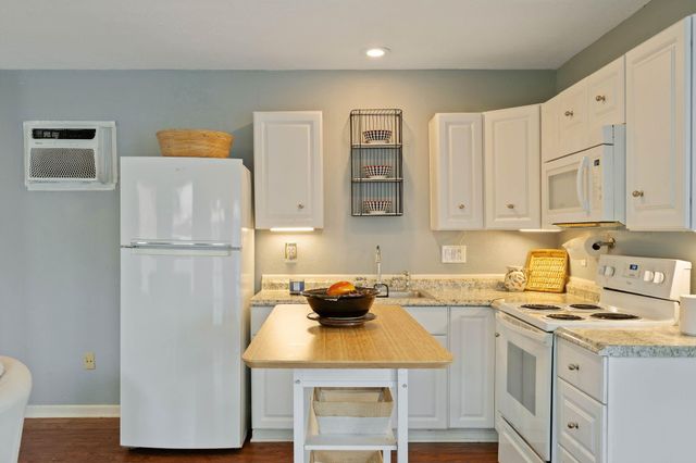 6318 Leaf Arbor Drive, Houston, TX 77092