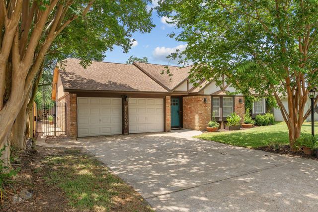 6318 Leaf Arbor Drive, Houston, TX 77092