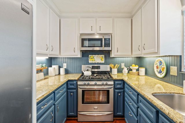 6318 Leaf Arbor Drive, Houston, TX 77092