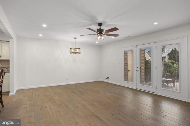 104 LAMPLIGHTER, Marlton, NJ 08053