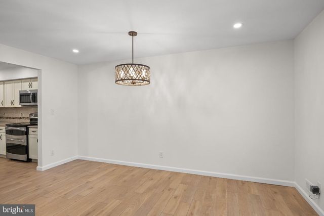 104 LAMPLIGHTER, Marlton, NJ 08053