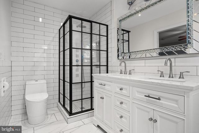 104 LAMPLIGHTER, Marlton, NJ 08053