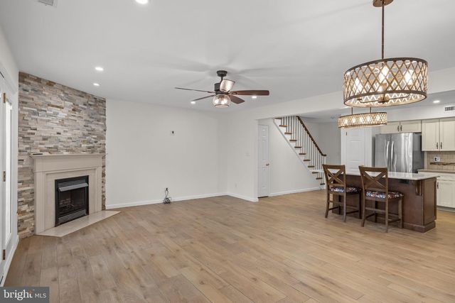 104 LAMPLIGHTER, Marlton, NJ 08053