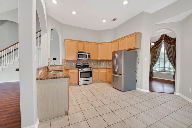 14308 Rocky Briar Lane, Rosharon, TX 77583