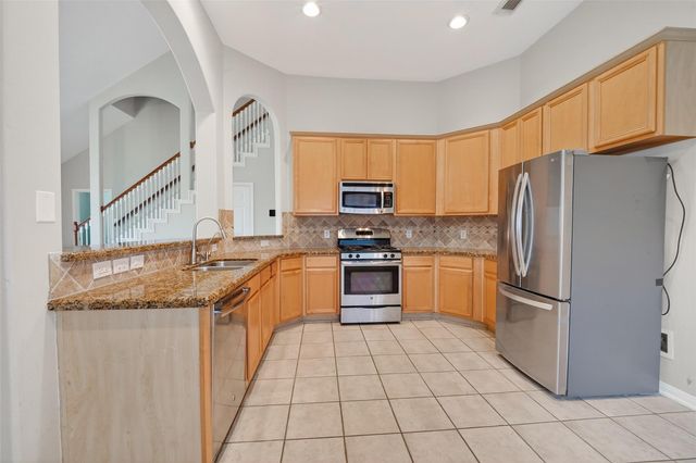 14308 Rocky Briar Lane, Rosharon, TX 77583