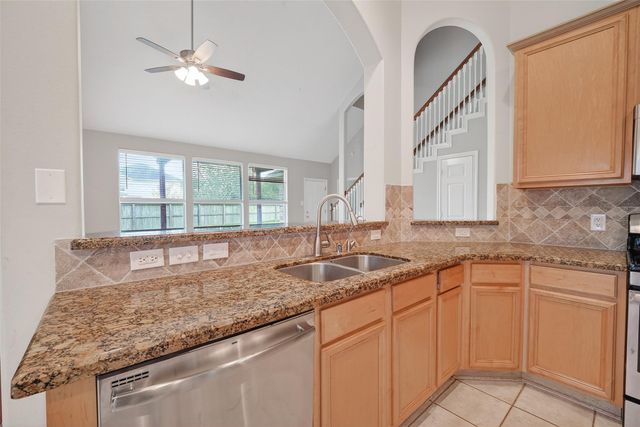 14308 Rocky Briar Lane, Rosharon, TX 77583
