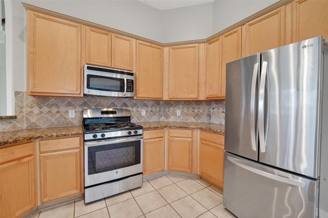 14308 Rocky Briar Lane, Rosharon, TX 77583