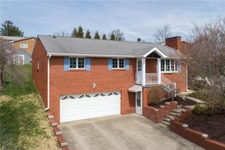 738 Scenic Drive, Chartiers, PA 15342