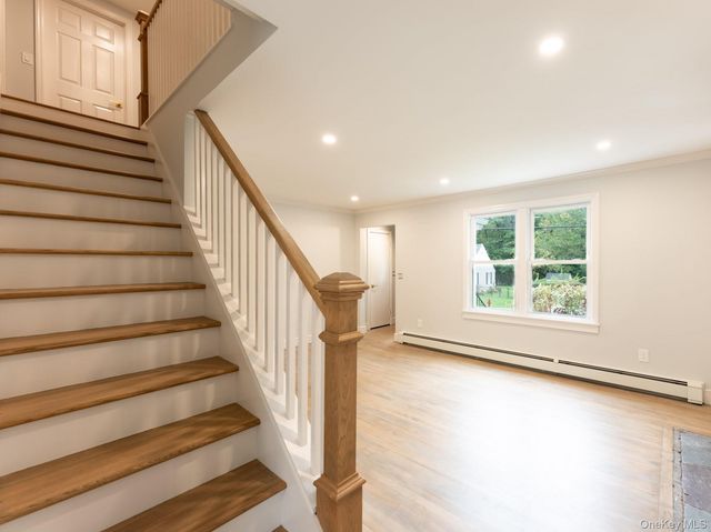 16 Forest Avenue, Cortlandt Manor, NY 10567