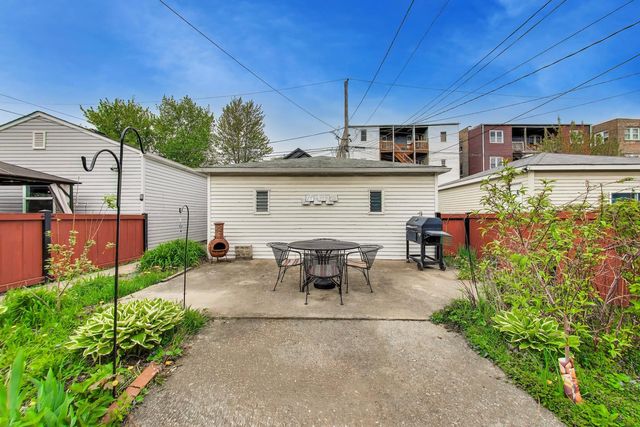 1112 N Spaulding Avenue, Chicago, IL 60651