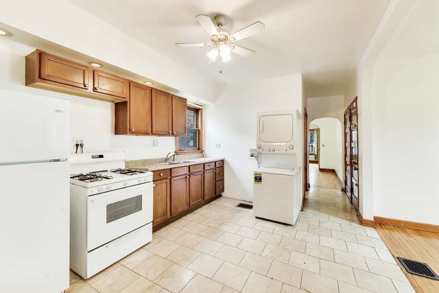 1112 N Spaulding Avenue, Chicago, IL 60651
