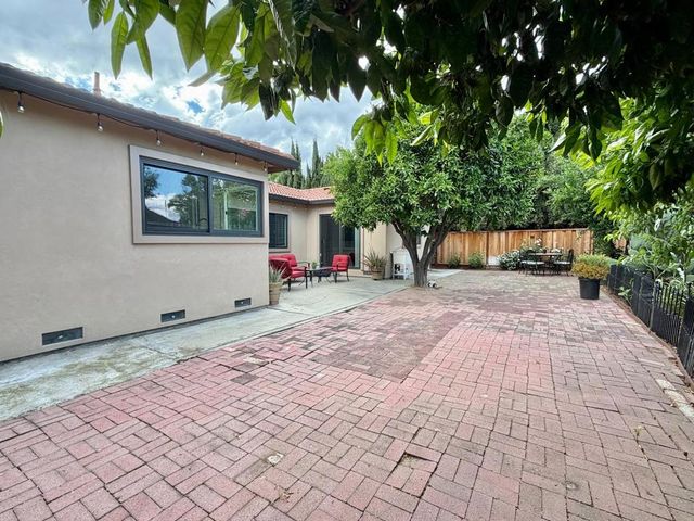 3678 Emanuel, San Jose, CA 95121
