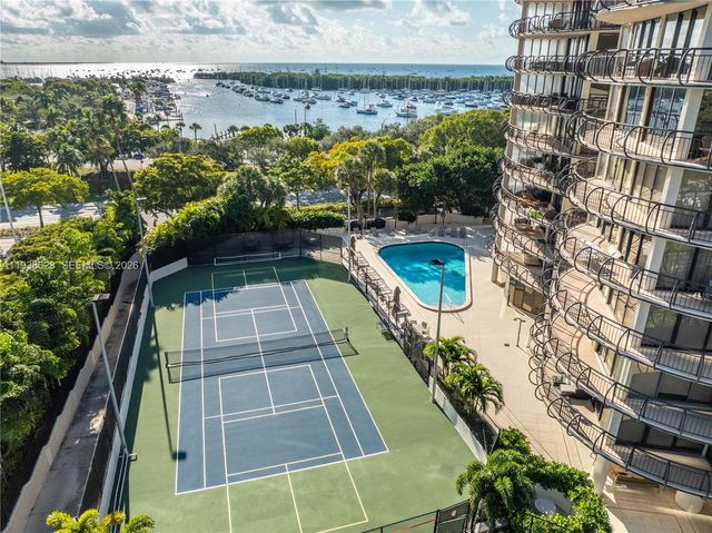 2843 S Bayshore Dr 6B, Miami, FL 33133