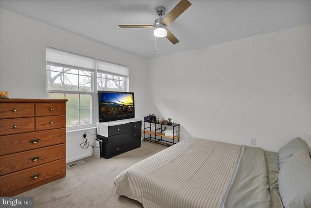 5028 VISTA CT, Mohnton, PA 19540