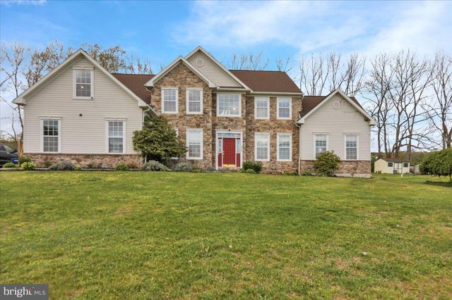 5028 VISTA CT, Mohnton, PA 19540