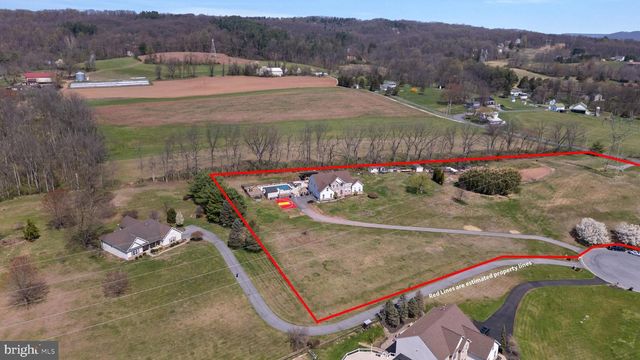 5028 VISTA CT, Mohnton, PA 19540