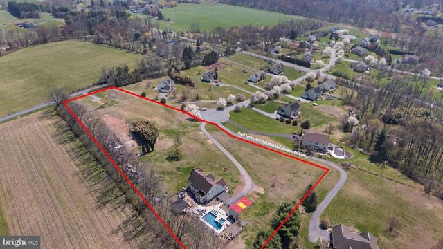5028 VISTA CT, Mohnton, PA 19540